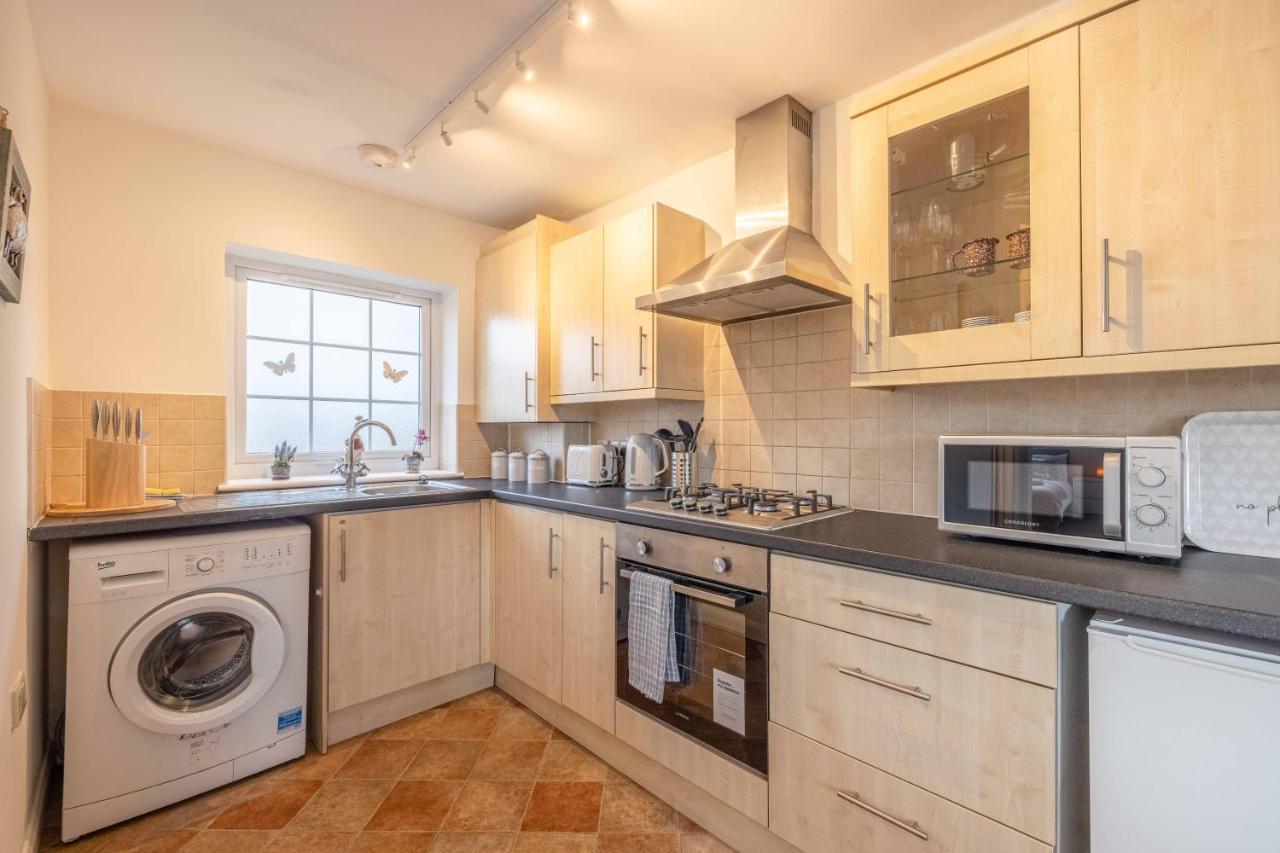 Windsor Wexham One Bedroom Home Sleeps Four Slough Exteriör bild
